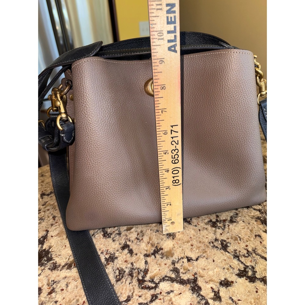 Coach Willow Shoulder Bag Colorblock Dark Stone Black Leather C2590 Brass - Picture 6 of 11
